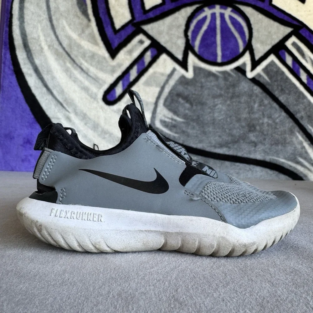 Size 11c - Nike Toddler FlexRunner Sneakers Shoes Gray AT4663-004